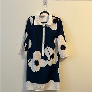 SHEIN Cream and White Sheath Dress with 3/4 Sleeves